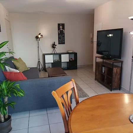 8 Grange Blanche Calme De 50 M²